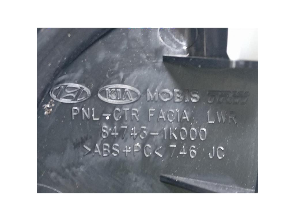 Mascherina Console Centrale ANT 84743-1K000 Hyundai IX20 2011