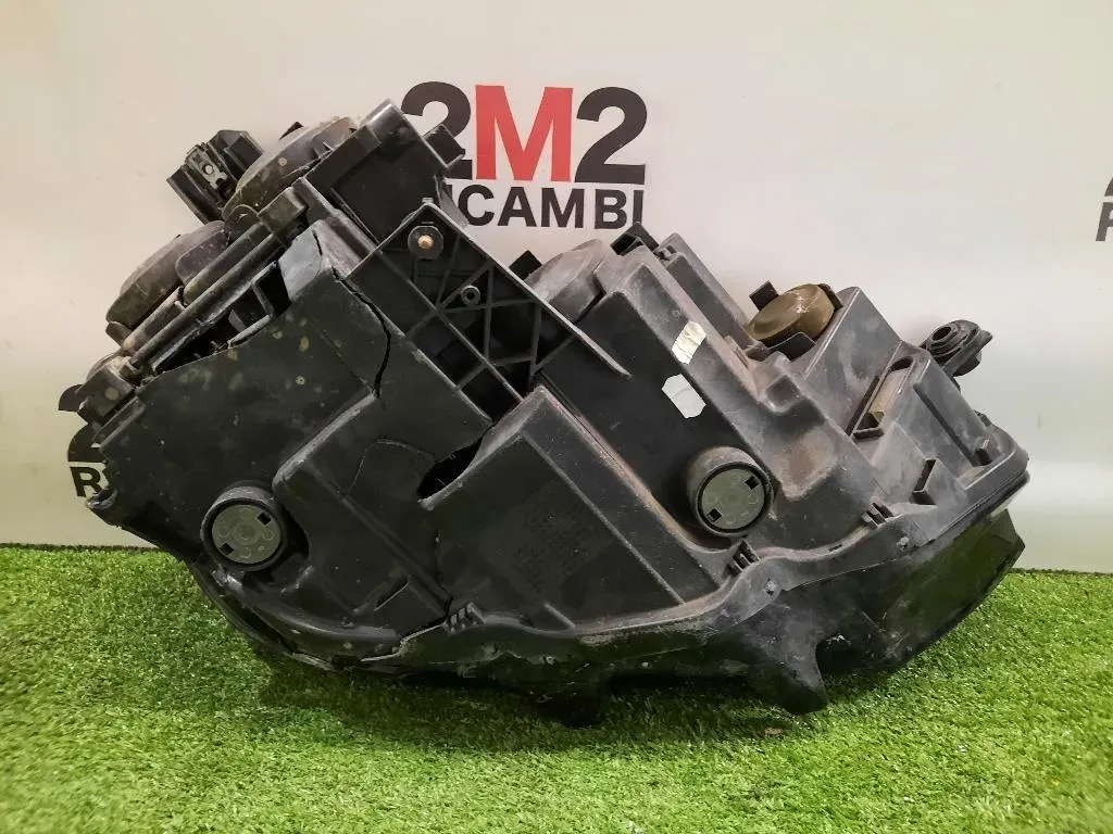 Proiettore ANT SX 3G1941005C Volkswagen Passat VII 2015