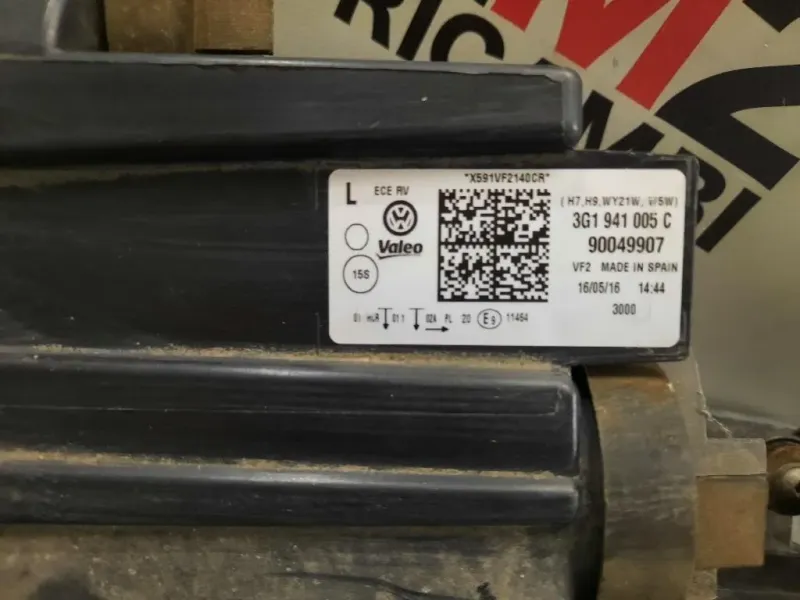 Proiettore ANT SX 3G1941005C Volkswagen Passat VII 2015