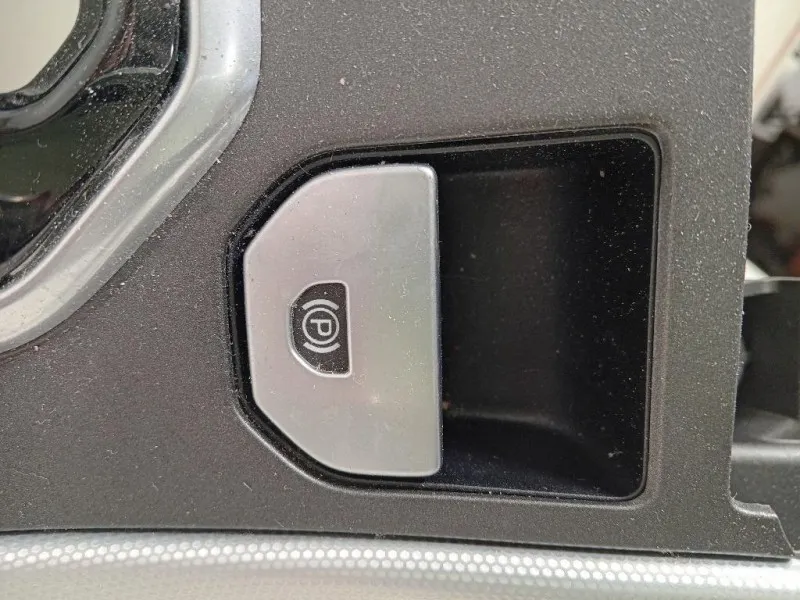 Mascherina Console Centrale ANT BJ32-044E06-DB Land Rover Range Rover Evoque I 2011