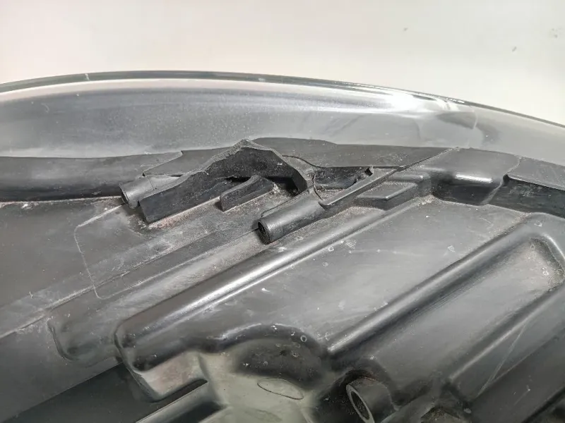 Proiettore ANT SX 6R2 941 007 F Volkswagen POLO V 2006