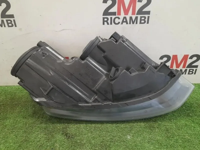 Proiettore ANT SX 6R1941007F Volkswagen POLO VI 2009