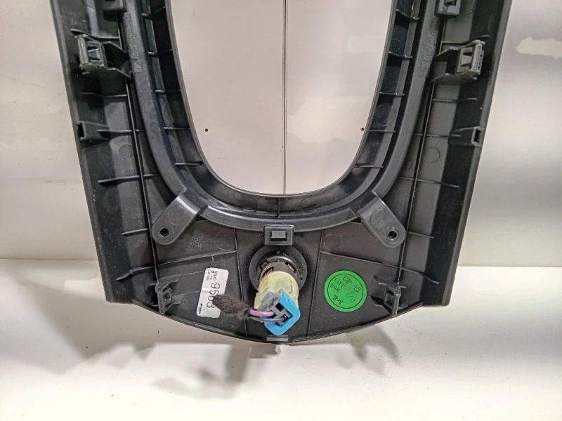 Mascherina Console Centrale Centrale AVK54939 Chevrolet Orlando 2011