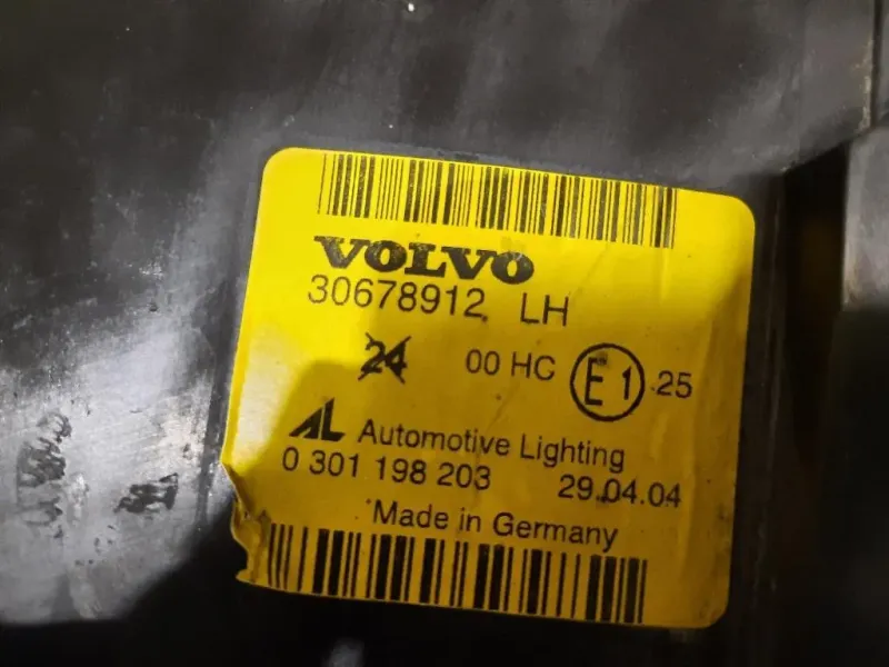 Proiettore ANT SX 30678912 Volvo V50 2004