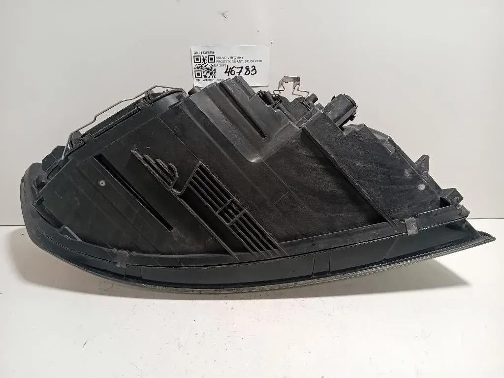 Proiettore ANT SX 31299589 Volvo V50 2004