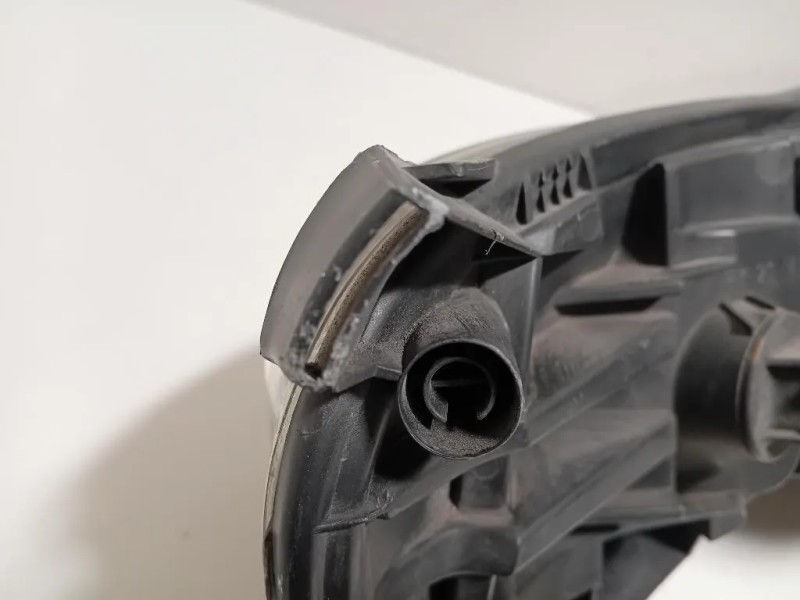 Proiettore ANT SX 8620687 Volvo V70 II 2000