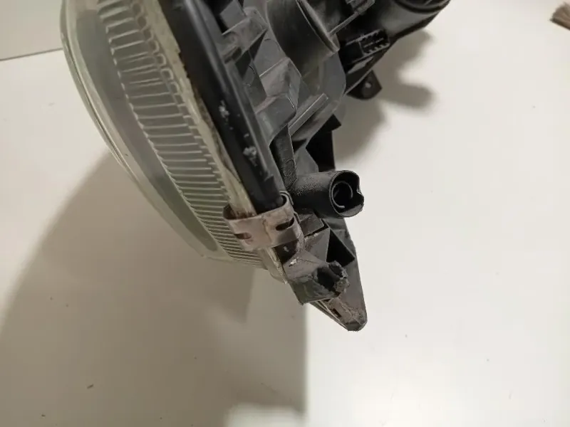 Proiettore ANT SX 8620687 Volvo V70 II 2000