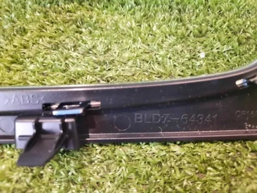 Mascherina Console Centrale LEVA Cambio BLD7-64341 TUNNEL Mazda 3 III 2016