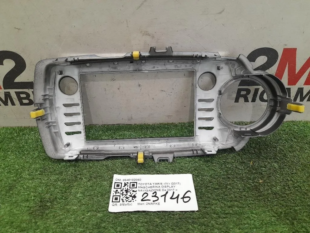 Mascherina Display Navigazione 864510D050 Toyota Yaris IV 2017