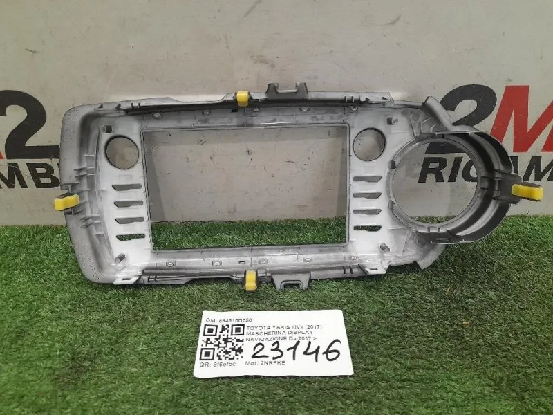 Mascherina Display Navigazione 864510D050 Toyota Yaris IV 2017