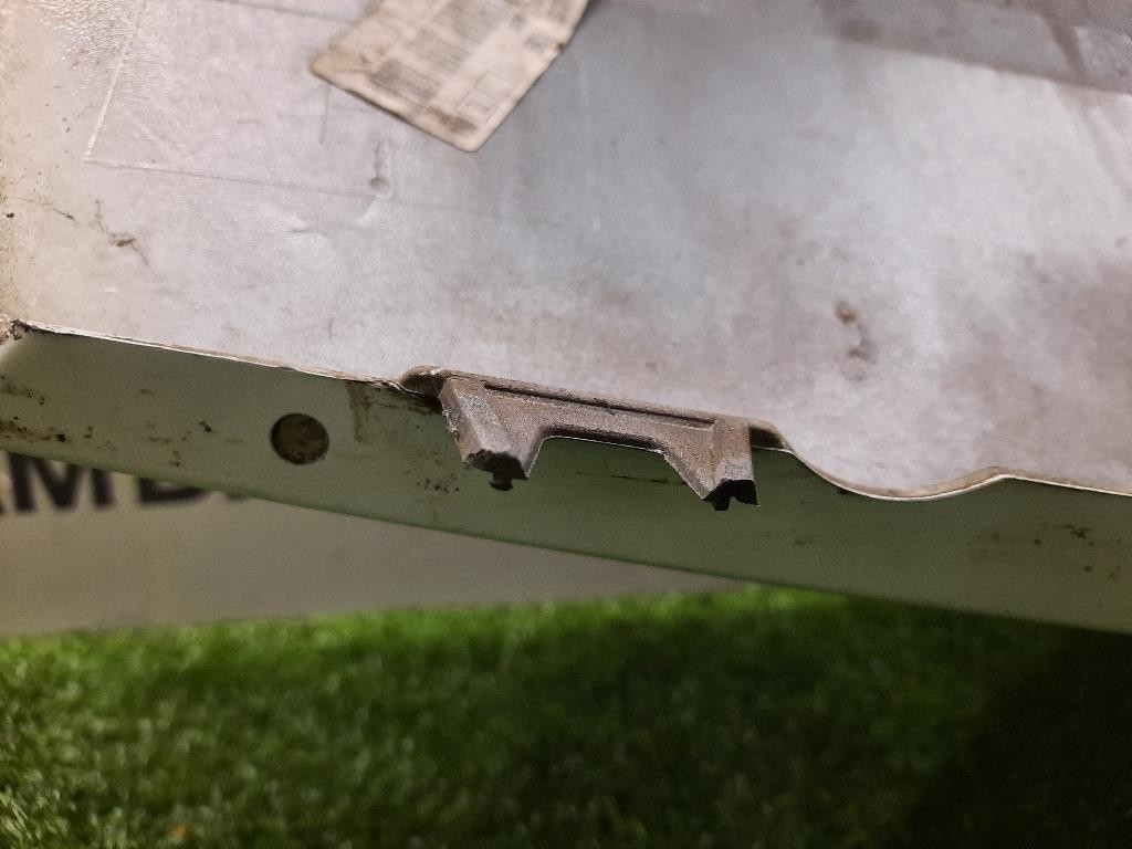 Mascherina Griglia Radiatore 7701210129 Renault Kangoo III 2008