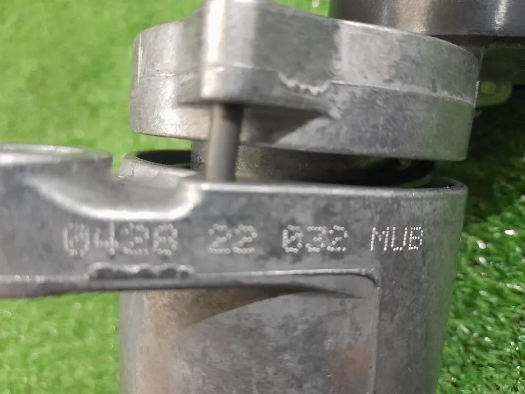 Puleggia Tendicinghia Accessori APV3239 Bmw Serie 5 F10 Berlina 2012