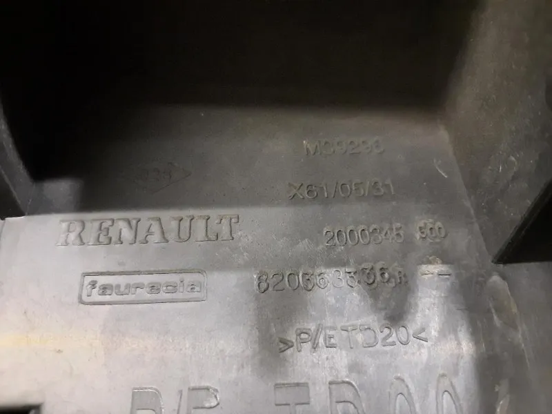 Mascherina Griglia Radiatore 620363336R Renault Kangoo III 2008