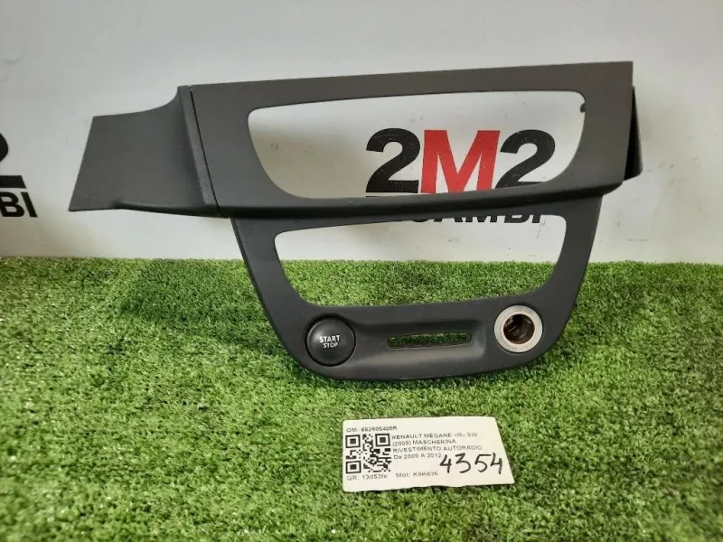 Mascherina Rivestimento Autoradio 682605488R Renault Mégane III SW 2009