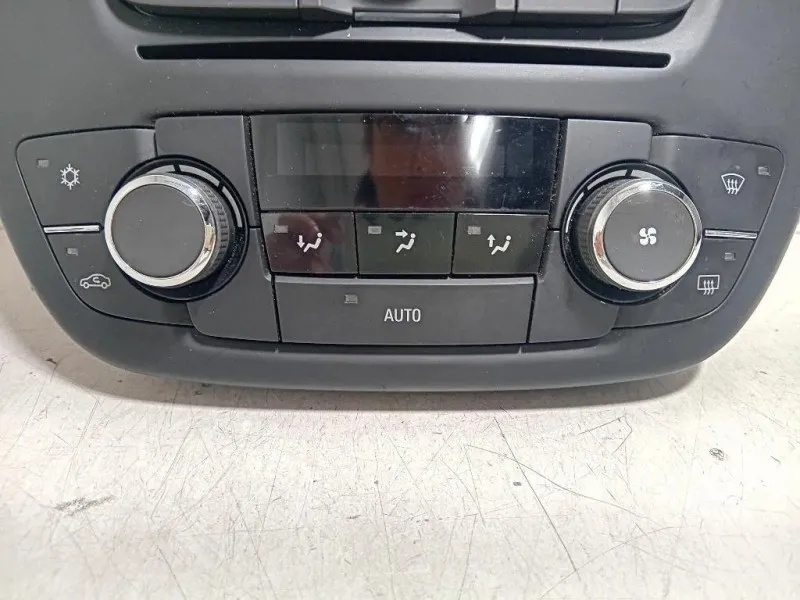 Pulsanti Comando Multifunzione 13273095 Opel Insignia A 2009