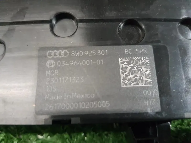 Pulsantiera Multifunzione Centrale 8W0925301BC Audi A4 8W2 2015