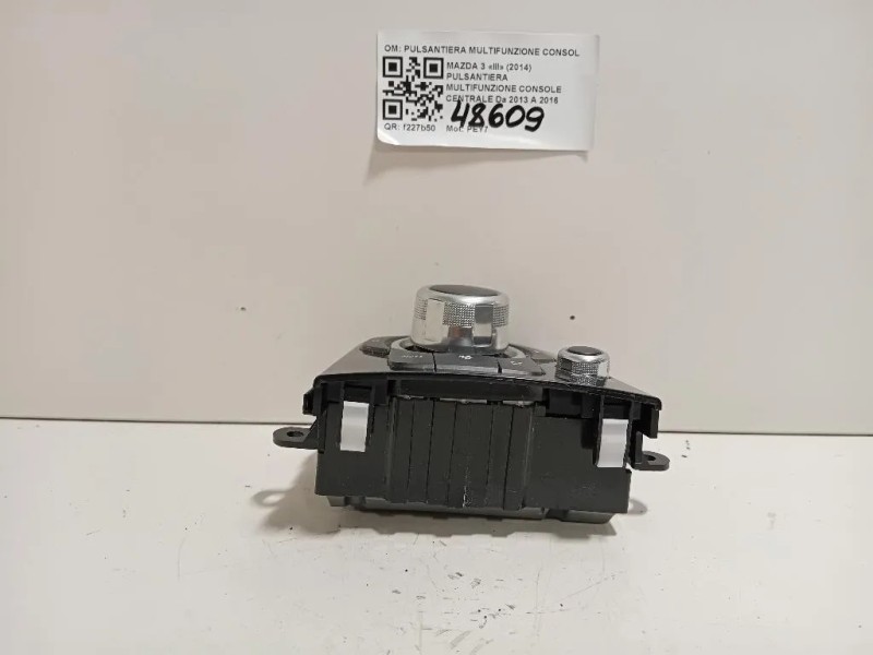 Pulsantiera Multifunzione Console Centrale PULSANTIERA MULTIFUNZIONE CONSOLE CENTRALE Mazda 3 III 2014