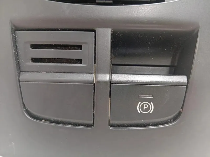 Pulsantiera Unità Autoradio 8V0919614P Audi A3 8VA Sportback 2012