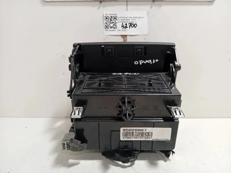 Pulsantiera Unità Autoradio 95020069 Chevrolet Orlando 2011