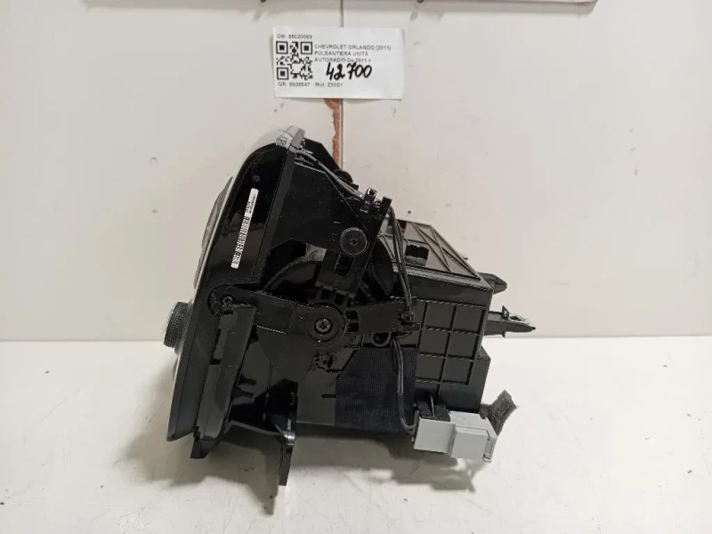 Pulsantiera Unità Autoradio 95020069 Chevrolet Orlando 2011