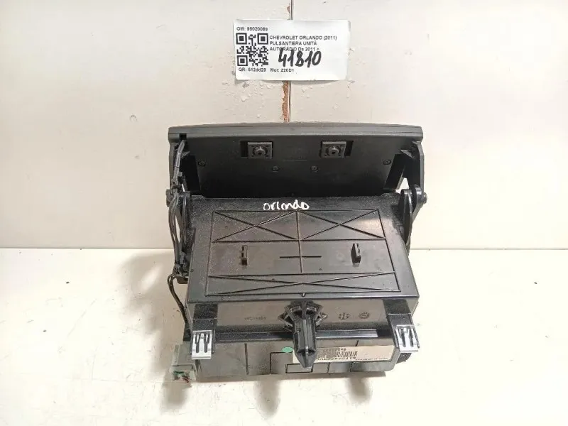 Pulsantiera Unità Autoradio 95020069 Chevrolet Orlando 2011