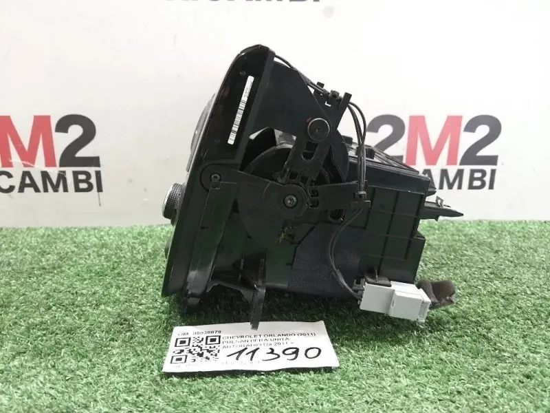 Pulsantiera Unità Autoradio 95938879 Chevrolet Orlando 2011