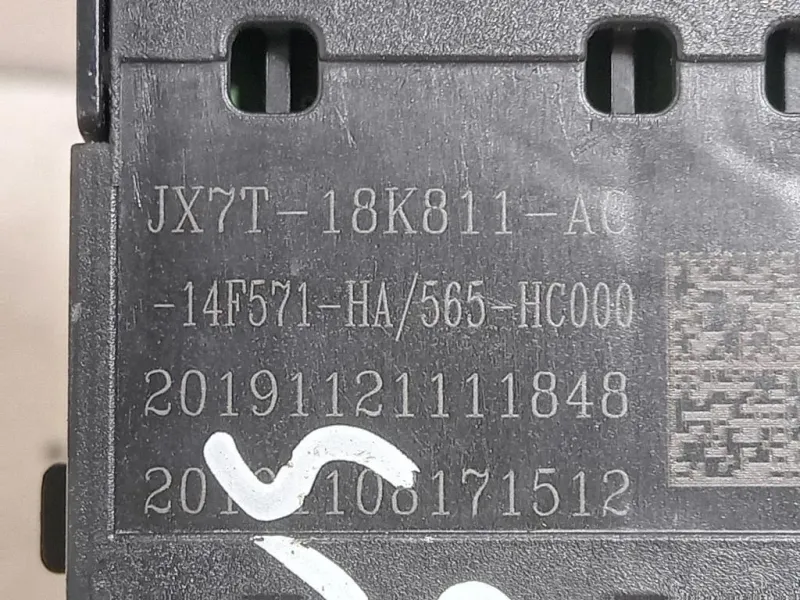 Pulsantiera Unità Autoradio Ford Focus V 2018