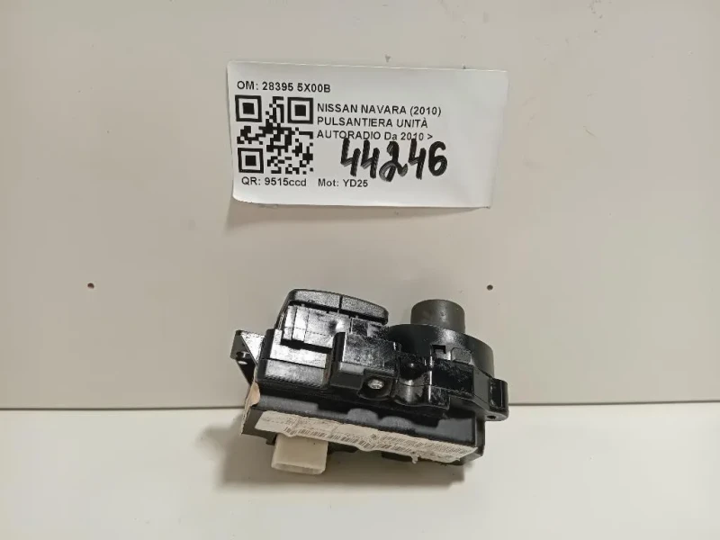 Pulsantiera Unità Autoradio 28395 5X00B Nissan Navara 2010