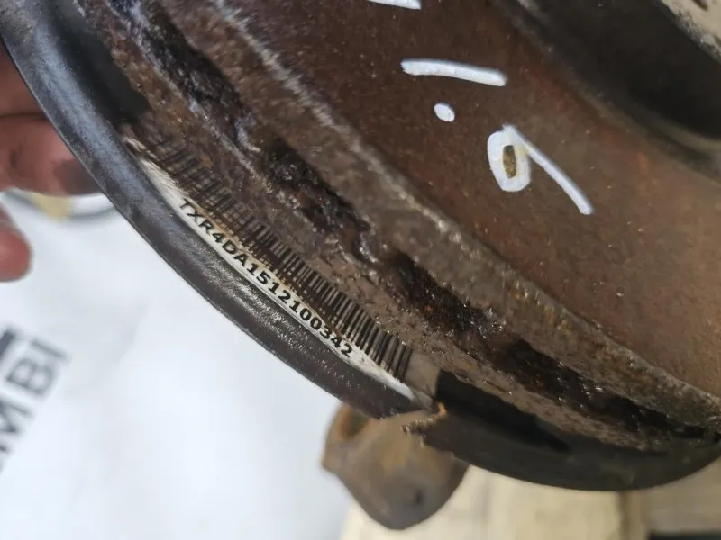 Meccanica Completa ANT DX 44320-35000 FUSELLO SOSPENSIONE DISCO Ssangyong Tivoli 2015