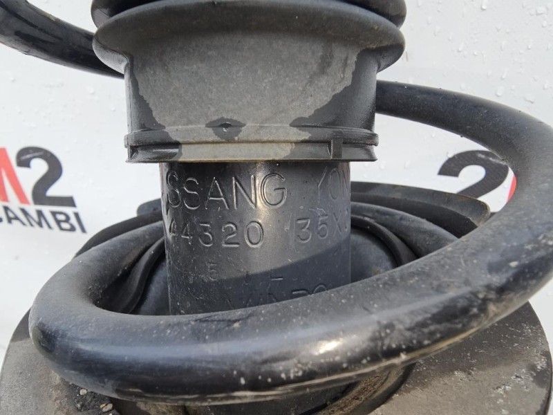 Meccanica Completa ANT DX 44320-35000 FUSELLO SOSPENSIONE DISCO Ssangyong Tivoli 2015