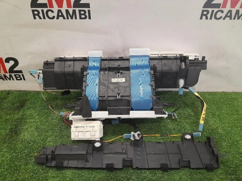 Quadro Strumenti 83800-47220 Toyota Prius II 2009