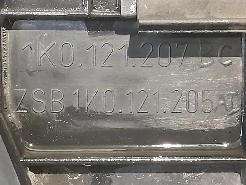 Radiatore Acqua AUDI A3 - GOLF 1K0121207BC Audi A3 8P7 Cabrio 2009