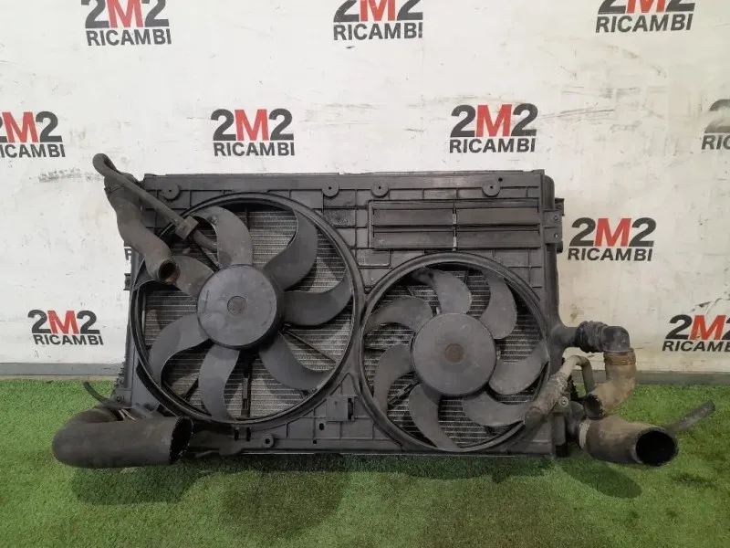 Radiatore Acqua AUDI A3 - GOLF 1K0121207BC Audi A3 8P7 Cabrio 2009