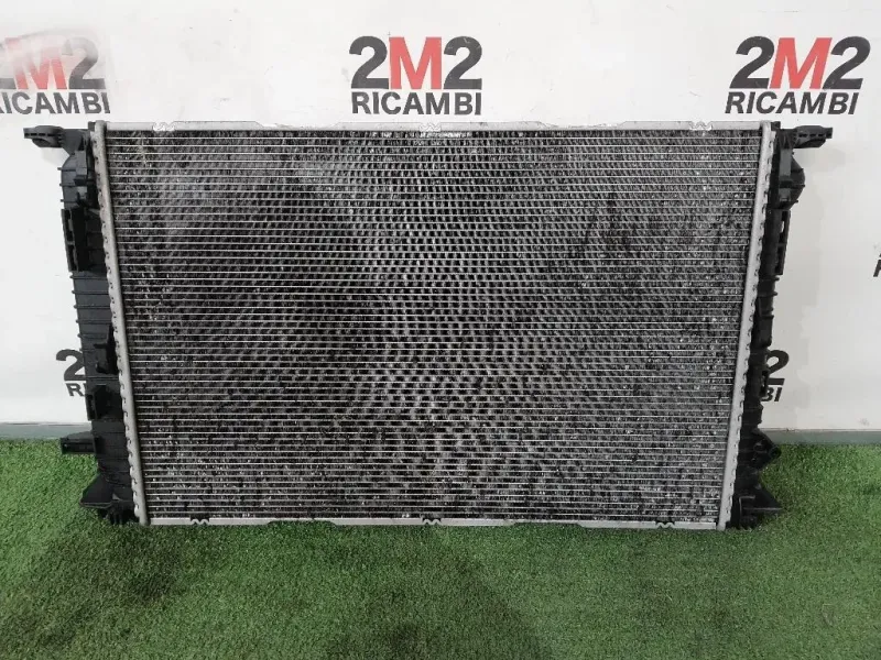Radiatore Acqua 8K0121251AA Audi Q5 8RB 2009