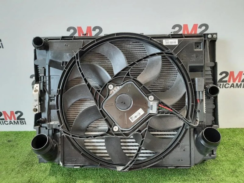 Radiatore Acqua 17118507407 KIT CON ELLETROVENTOLA Bmw Serie 4 F36 GRAN Coupe 2014