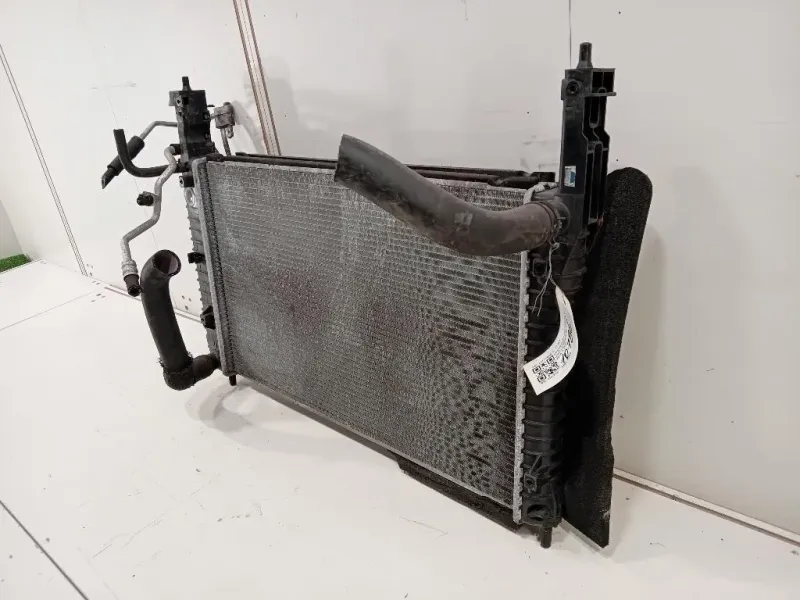 Radiatore Acqua 20777045 Chevrolet Captiva I 2007