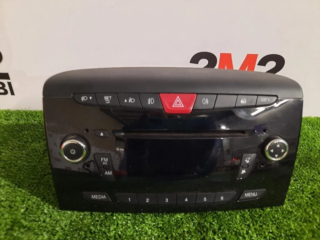Unità Autoradio 735590826 Lancia Ypsilon III 2011