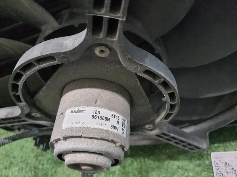 Radiatore Acqua 51724188 861588N Fiat Punto II 2003