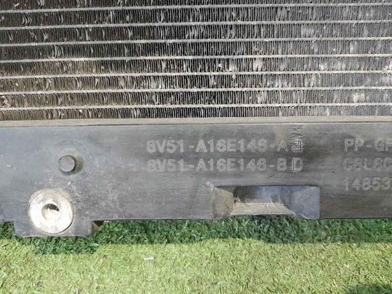 Radiatore Acqua 8V518005OO 8V518C607CG Ford Fiesta VI 2008