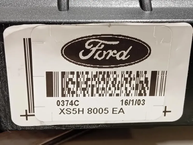 Radiatore Acqua XS5H-8005-EA Ford KA II 2009