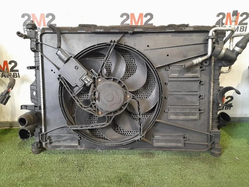 Radiatore Acqua 6G919L440AE 8V418C342AC 8V418C342AC Ford KUGA I 2008