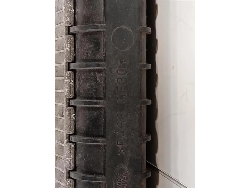 Radiatore Acqua GX73 8005EC Jaguar XE 2015