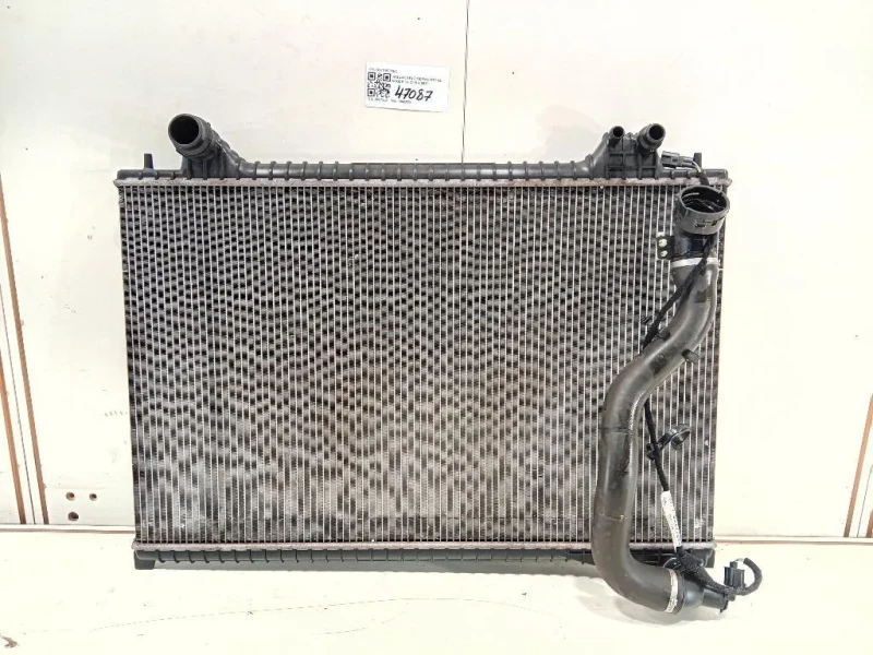 Radiatore Acqua GX73 8005EC Jaguar XE 2015