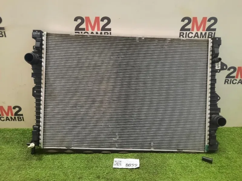 Radiatore Acqua LR075360 GJ328005BB Land Rover Range Rover Evoque II 2019