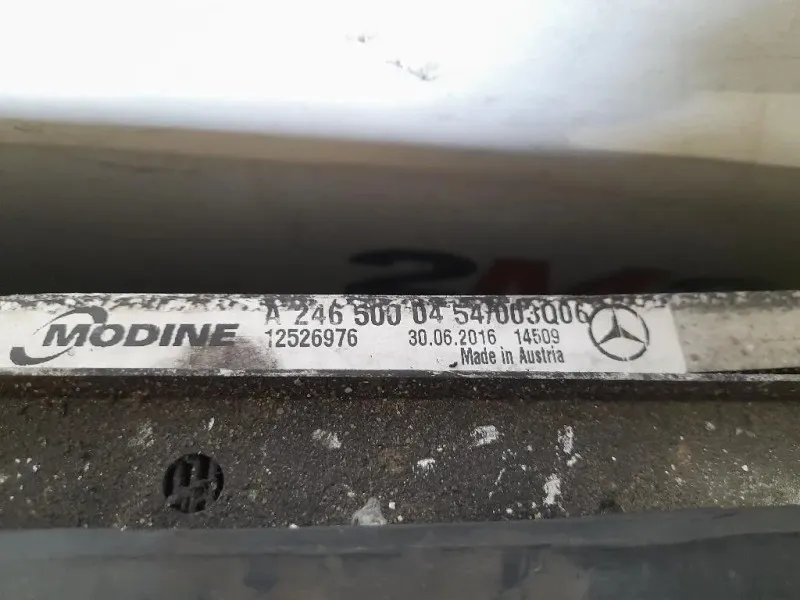 Radiatore Acqua A2465001303 Mercedes Classe A W176 2015