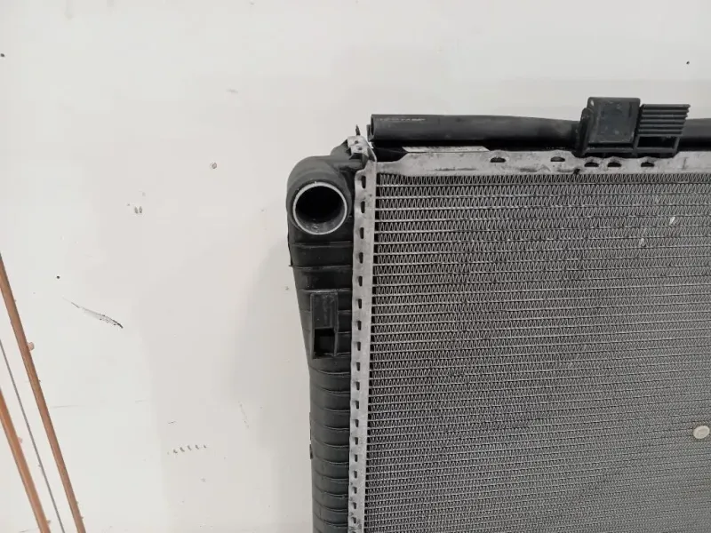 Radiatore Acqua A 202 500 32 03 Mercedes Classe C W202 1994