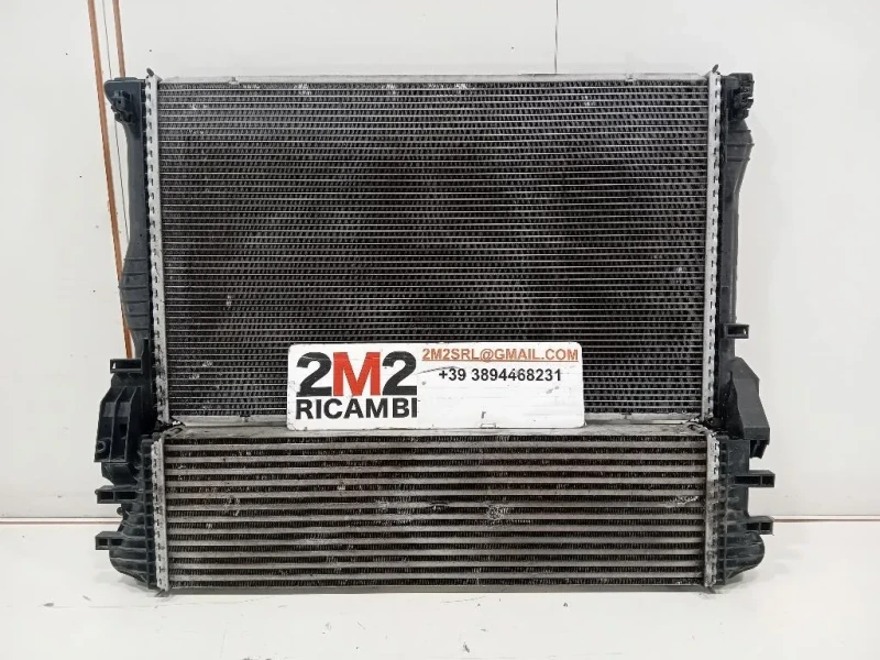 Radiatore Acqua A9105010900A9105000200 Mercedes VITO W447 2014