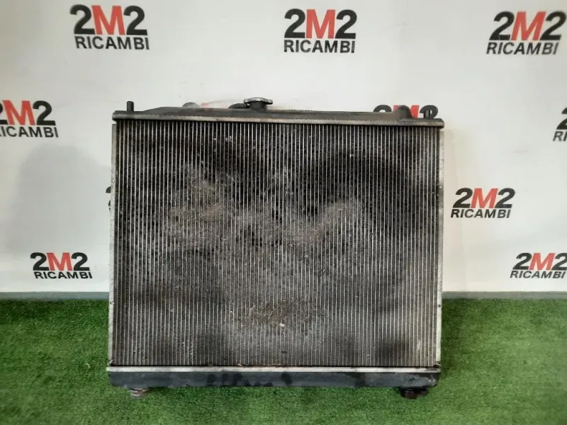 Radiatore Acqua MR404897 Mitsubishi Pajero III 2000