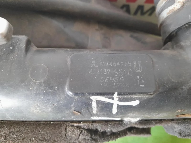 Radiatore Acqua MR464265 Mitsubishi Pajero Sport 1998