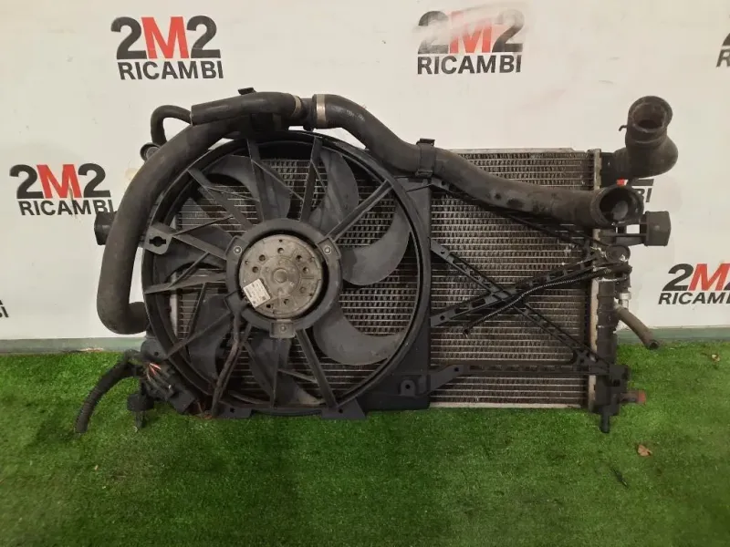 Radiatore Acqua 13205946 Opel Astra H 2005